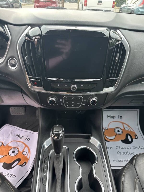 2020 Chevrolet Traverse LT Leather
