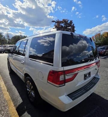 2016 Lincoln Navigator Select