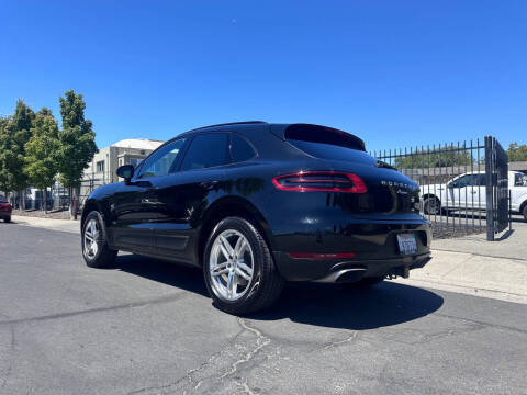 2017 Porsche Macan