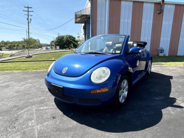 2007 Volkswagen New Beetle Convertible for sale at Country Auto Sales Inc. in Bristol, VA