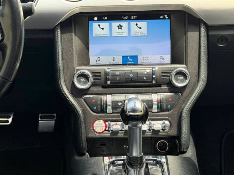 2017 Ford Mustang