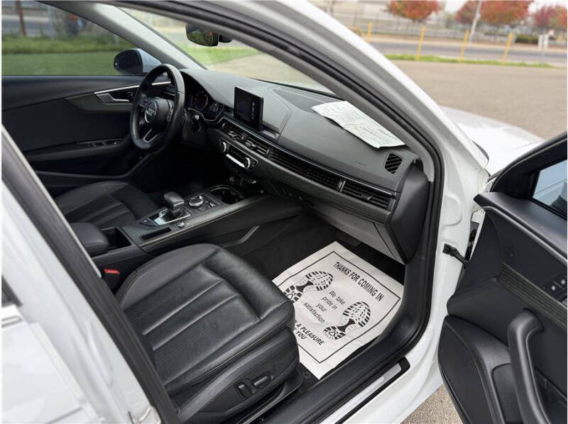 2019 Audi A4 Premium 40 TFSI