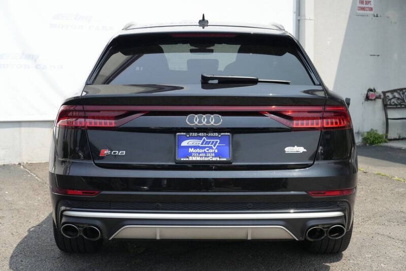 2022 Audi SQ8 4.0T quattro Prestige