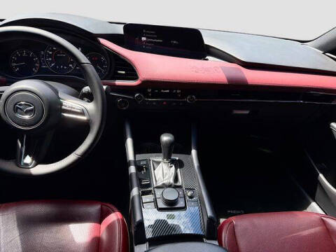 2022 Mazda Mazda3 Hatchback Premium Plus
