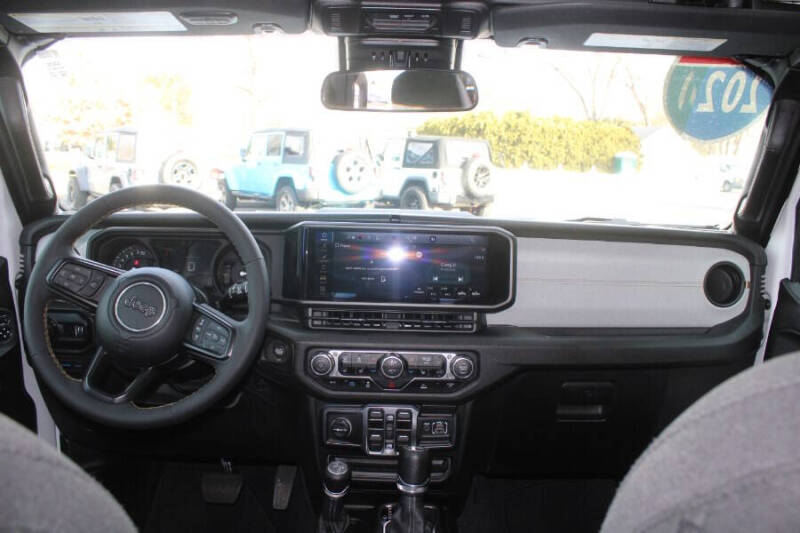 2024 Jeep Wrangler Willys 4xe