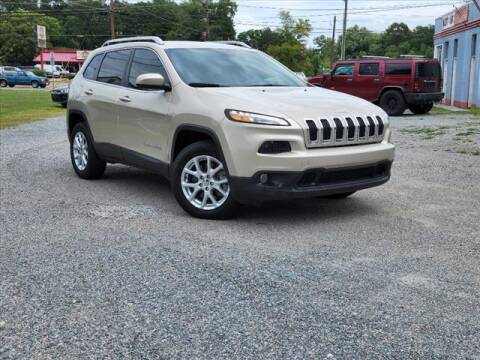 2015 Jeep Cherokee for sale at Auto Mart in Kannapolis NC