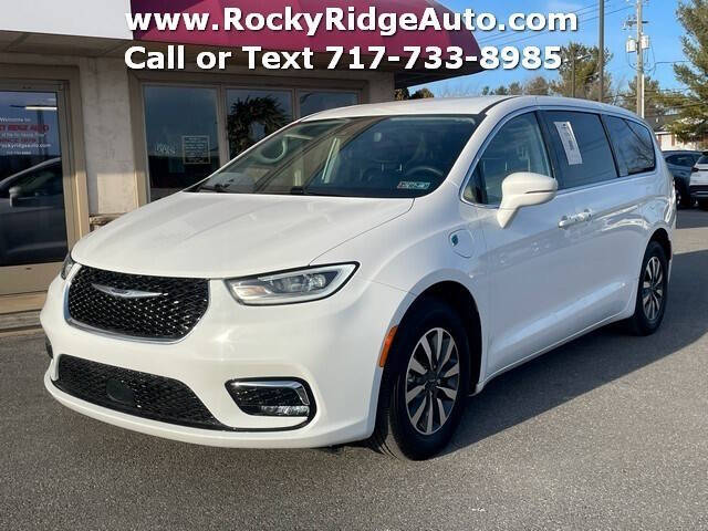 2022 Chrysler Pacifica Hybrid Touring L