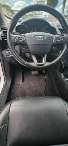 2017 Ford Escape Titanium