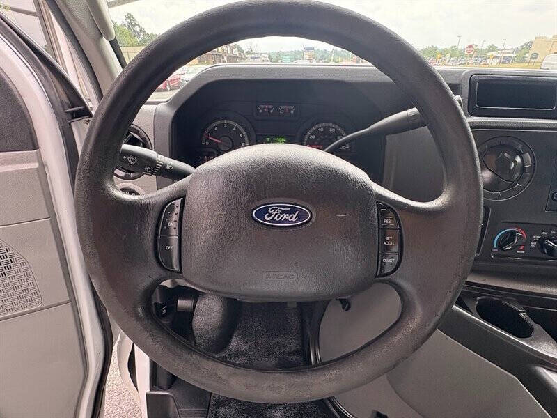 2017 Ford E-Series