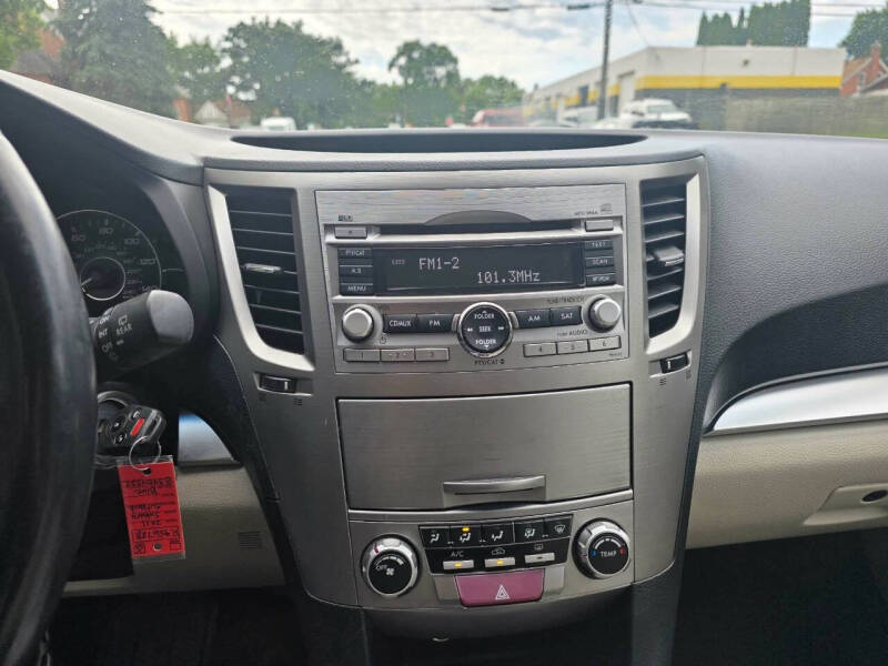 2011 Subaru Outback 2.5i Premium