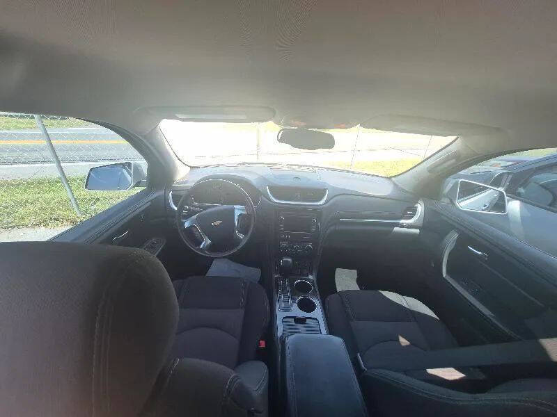 2017 Chevrolet Traverse LT