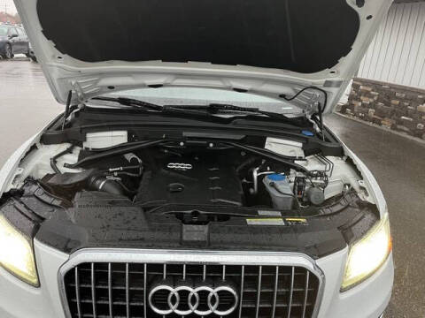 2014 Audi Q5 2.0T quattro Premium Plus