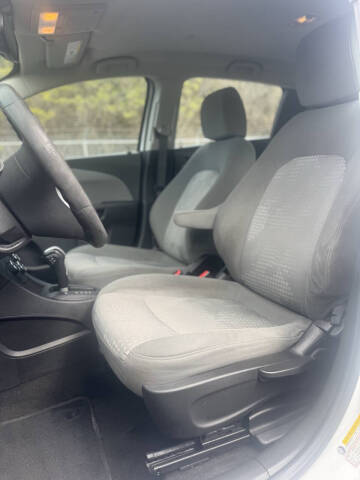 2020 Chevrolet Sonic LT