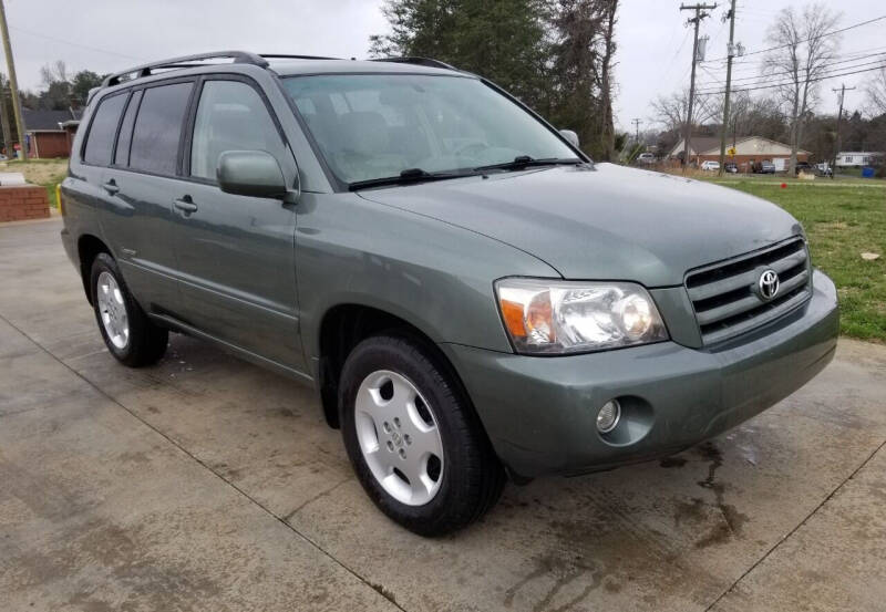 2006 Toyota Highlander for sale at The Auto Resource LLC. in Granite Falls NC