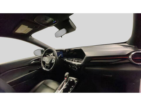 2024 Chevrolet Trax RS