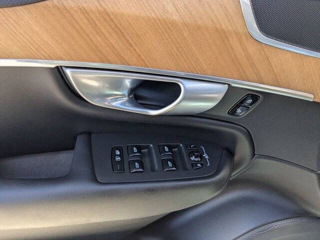 2024 Volvo XC90 B6 Plus Bright Theme 7P