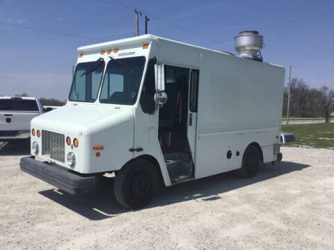 2002 Freightliner MT45 Chassis