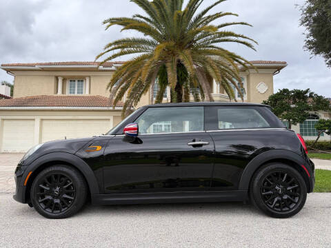 2015 MINI Hardtop 2 Door Cooper