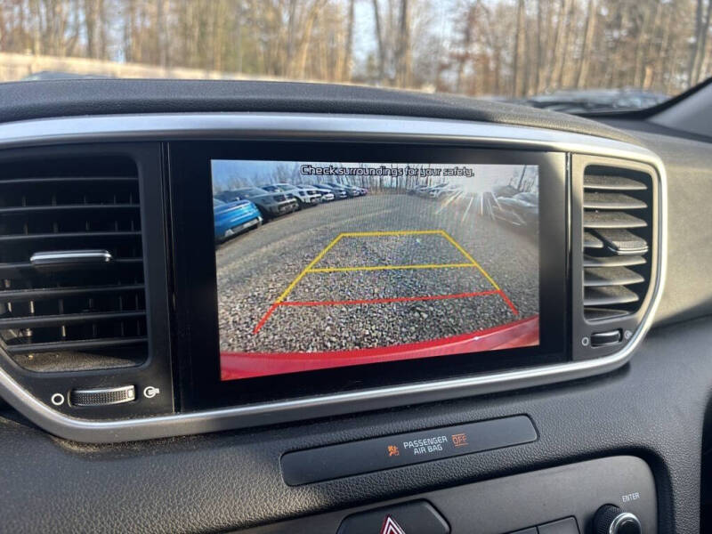 2022 Kia Sportage LX