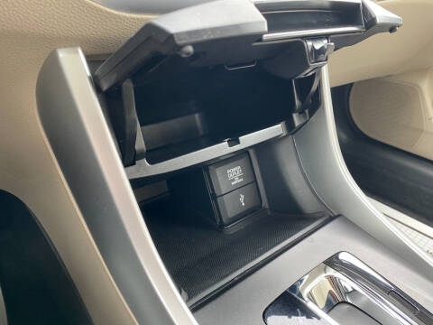 2014 Honda Accord Hybrid