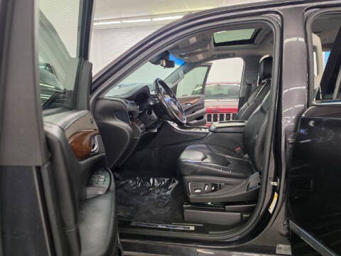 2018 Cadillac Escalade ESV Luxury