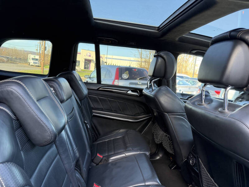 2016 Mercedes-Benz GL-Class AMG GL 63