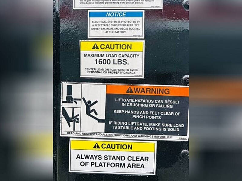 2015 Isuzu NPR DSL REG AT