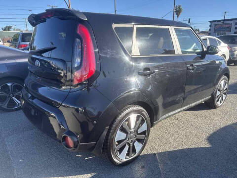 2016 Kia Soul !