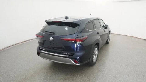 2026 Toyota Highlander Platinum