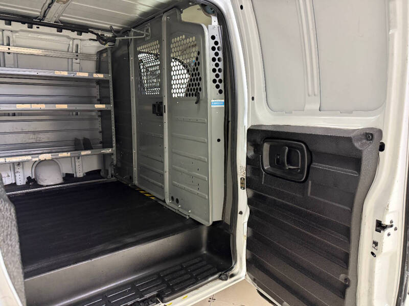 2018 Chevrolet Express 2500