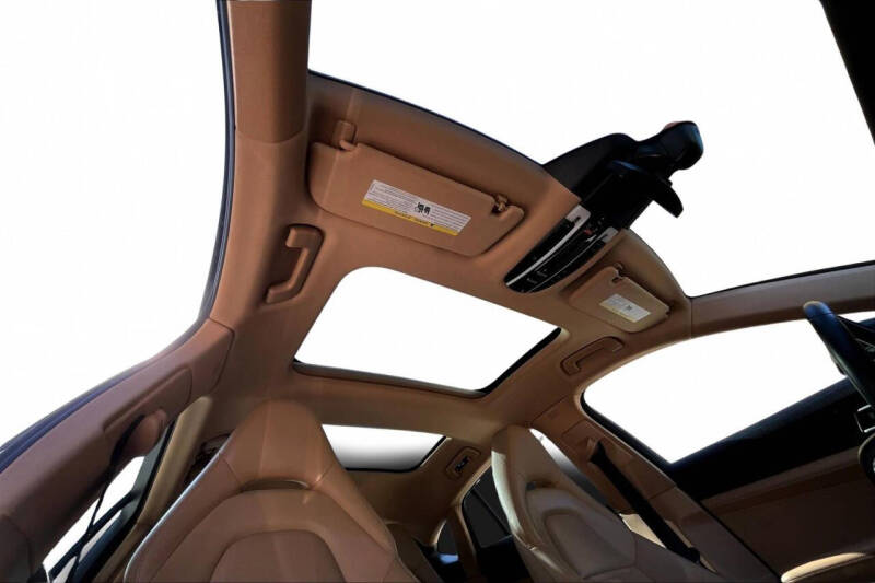 2018 Porsche Panamera