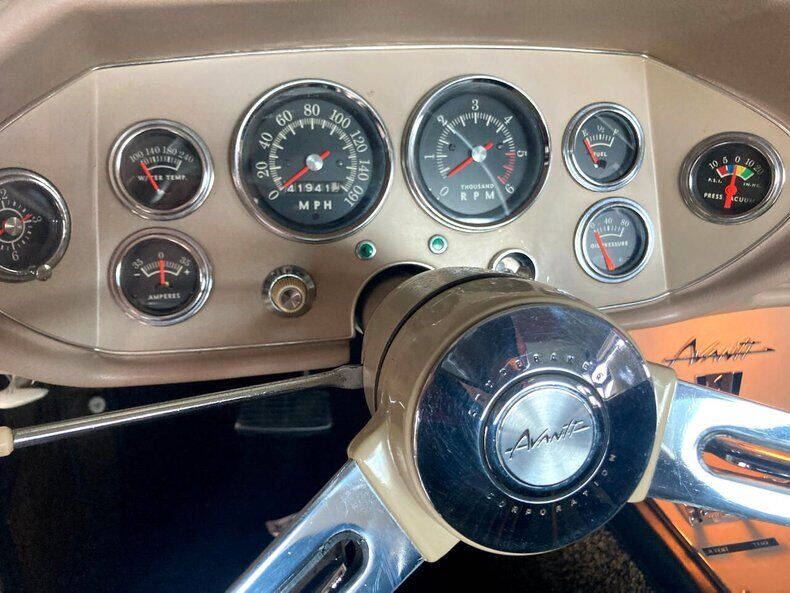 1963 Studebaker Avanti