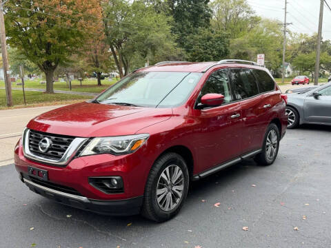 2020 Nissan Pathfinder SV