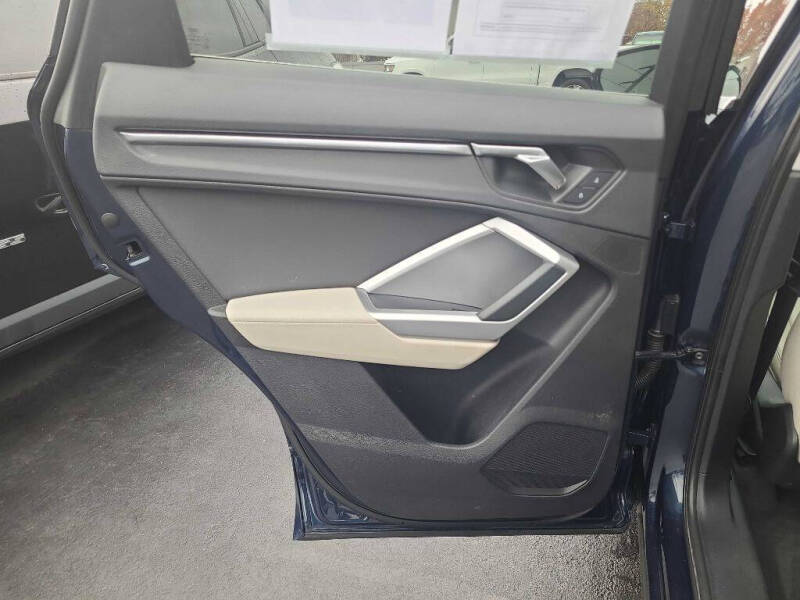 2020 Audi Q3 quattro Premium Plus 45 TFSI