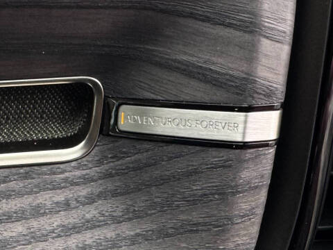 2024 Rivian R1T Adventure