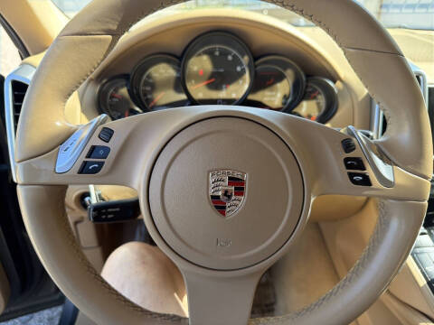 2011 Porsche Cayenne Tiptronic