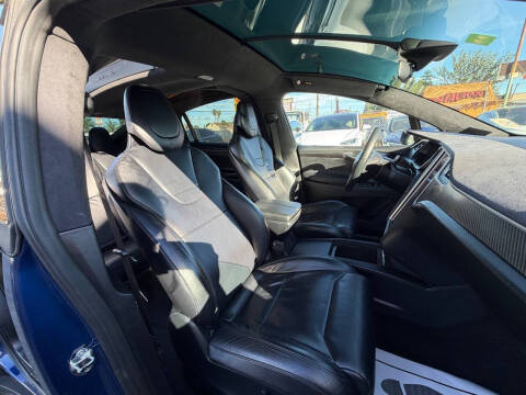 2017 Tesla Model X 75D