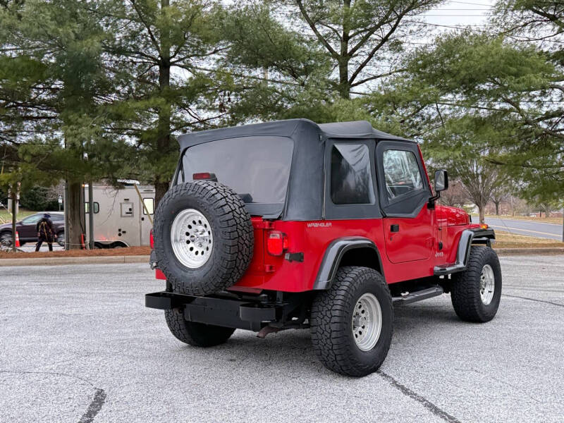 1995 Jeep Wrangler / YJ null photo 16