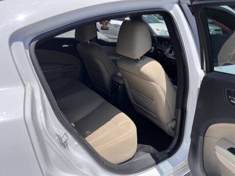 2012 Dodge Charger SE
