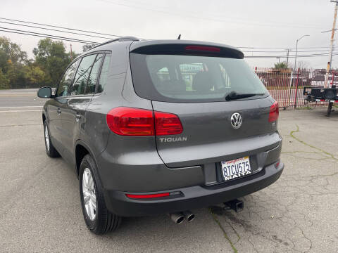 2016 Volkswagen Tiguan 2.0T SEL