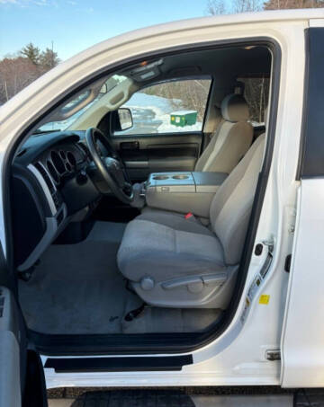 2011 Toyota Tundra Grade