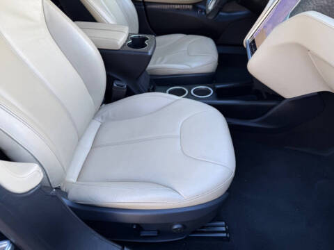 2013 Tesla Model S