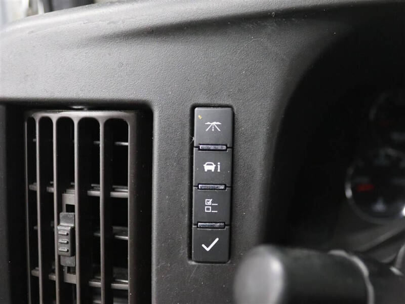 2022 Chevrolet Express 2500