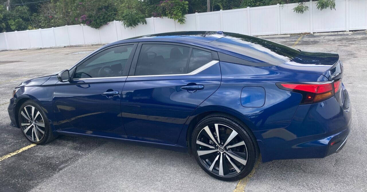 2021 NISSAN Altima Sedan - $19,750