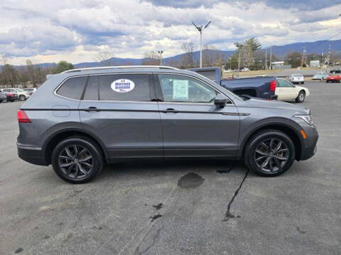 2022 Volkswagen Tiguan SE 4Motion
