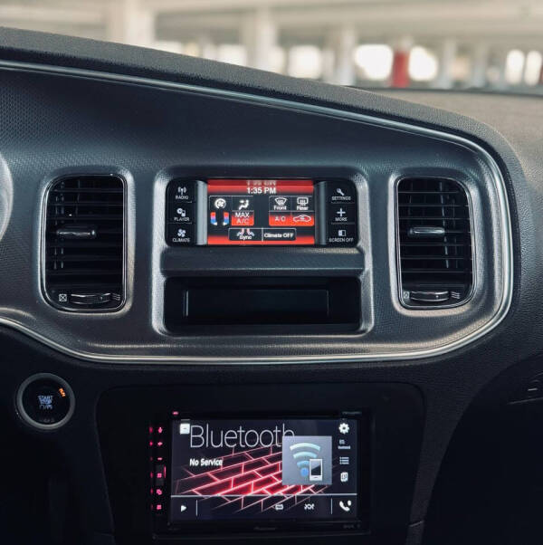 2014 Dodge Charger SE