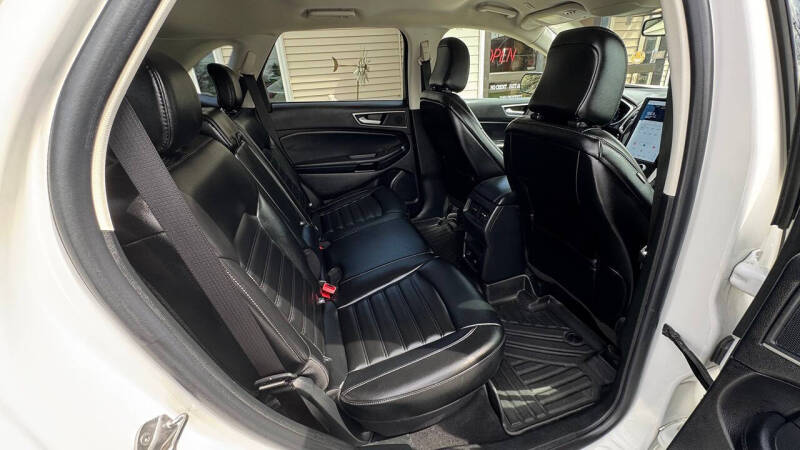2021 Ford Edge SEL