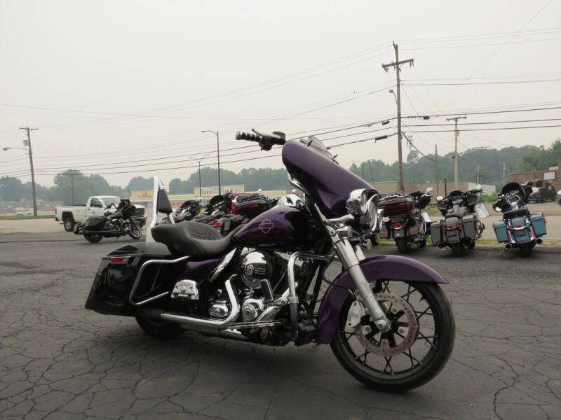 2016 Harley-Davidson FLHTCUL Ultra Classic Low