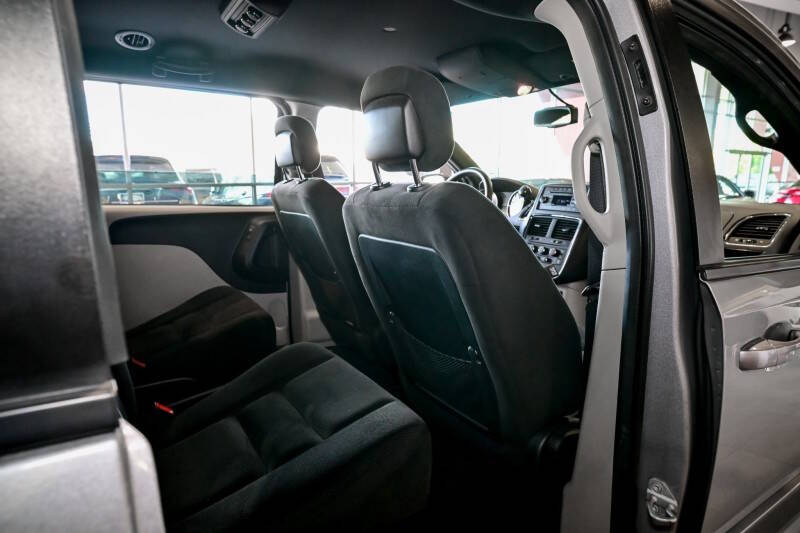 2017 Dodge Grand Caravan SE Plus