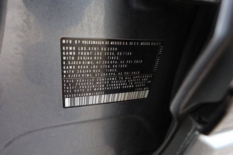 2021 Volkswagen Tiguan SE R-Line Black